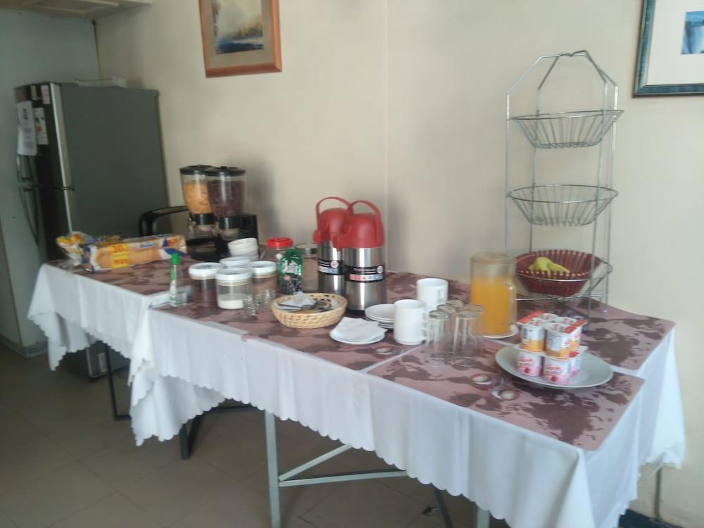 Hostal Americano Σαντιάγκο Εξωτερικό φωτογραφία