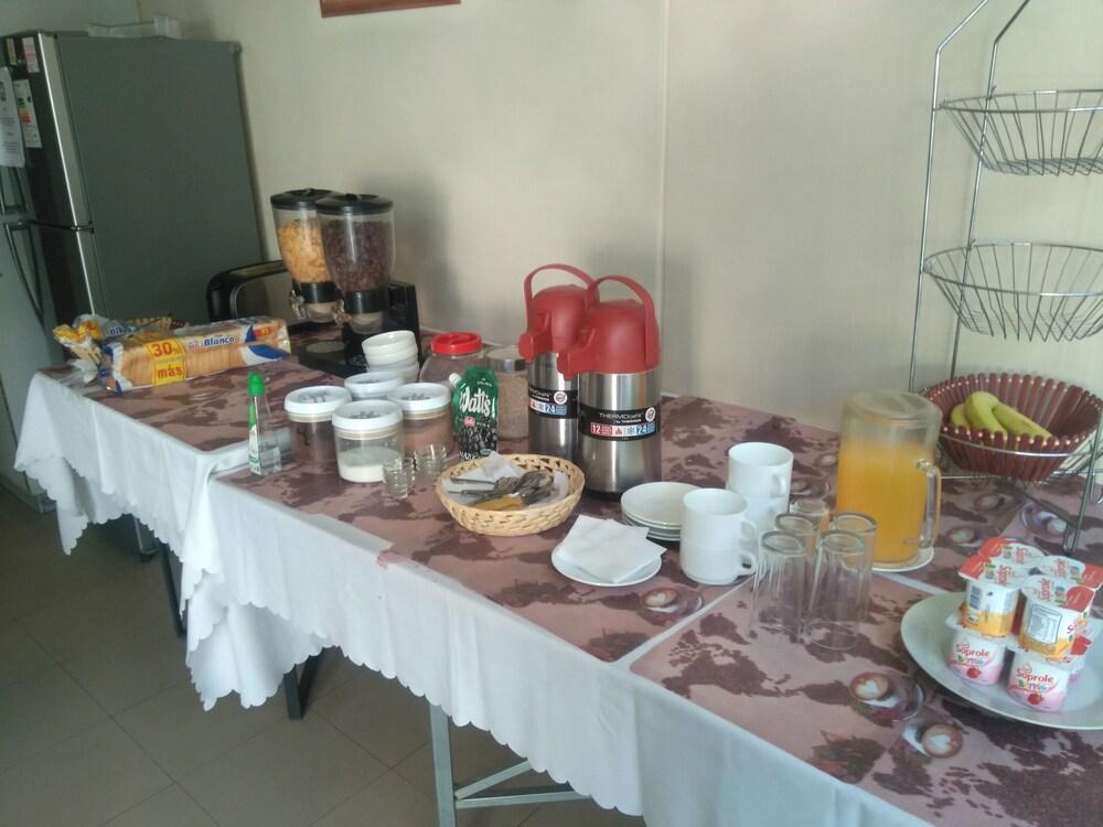 Hostal Americano Σαντιάγκο Εξωτερικό φωτογραφία